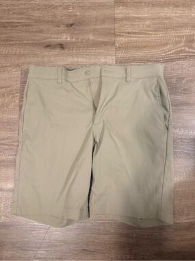 Men's Classic Khaki Golf Shorts